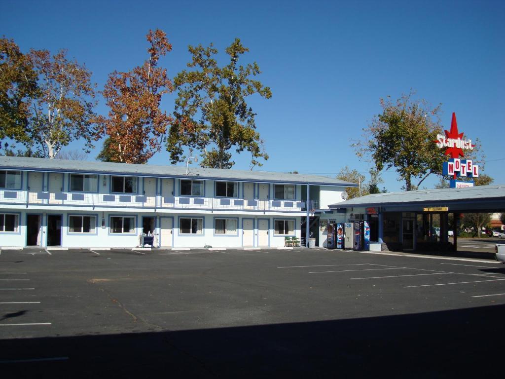 Stardust Motel Redding Zewnętrze zdjęcie